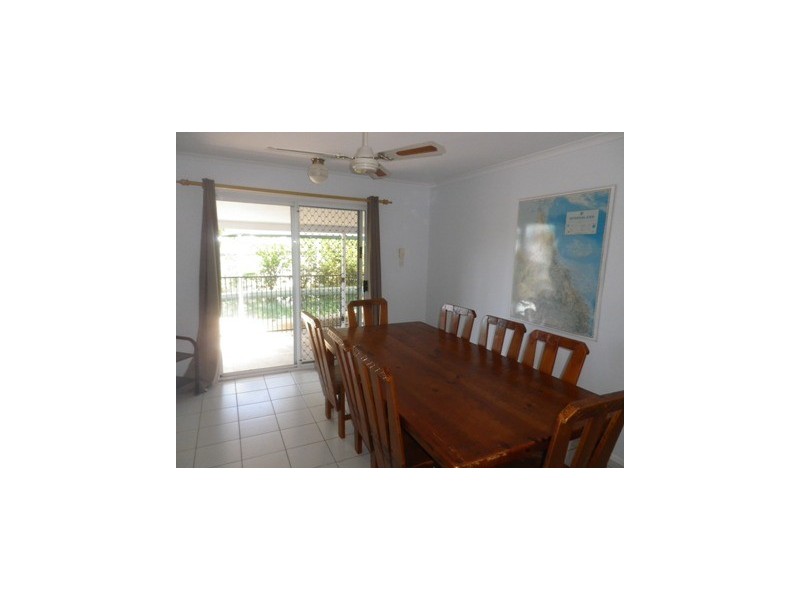 20 Compass Crescent, Magnetic Island QLD 4819