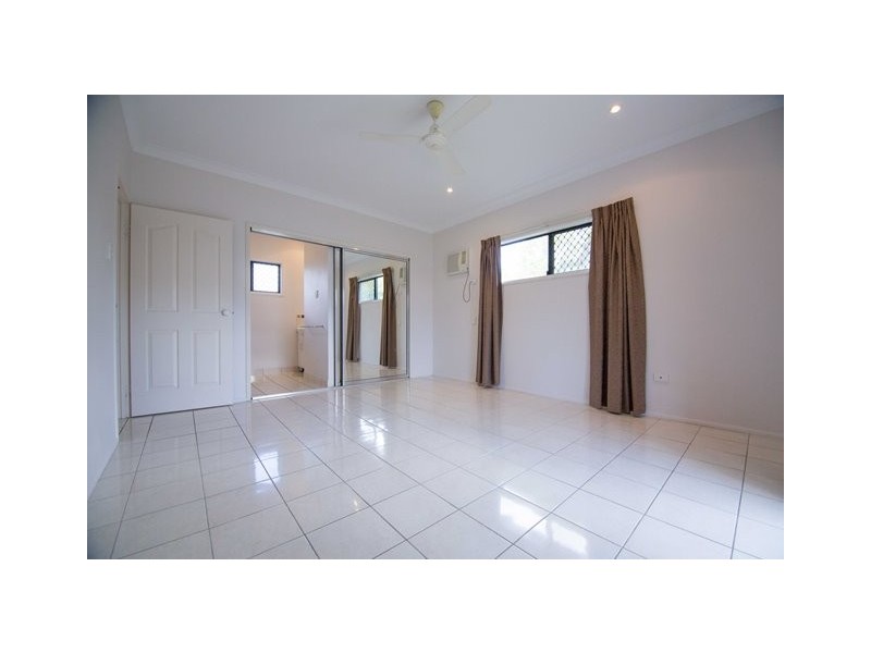 12 Paperbark Place, Mount Louisa QLD 4814