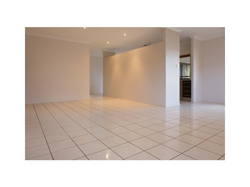 12 Paperbark Place, Mount Louisa QLD 4814