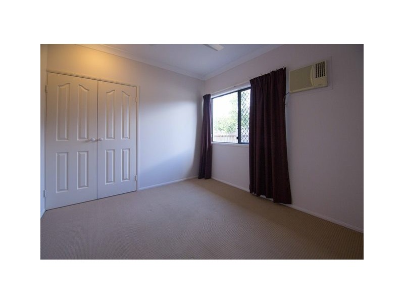 12 Paperbark Place, Mount Louisa QLD 4814