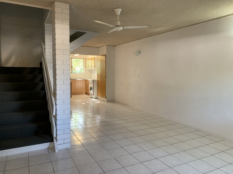 4/70 Cook Street, North Ward QLD 4810