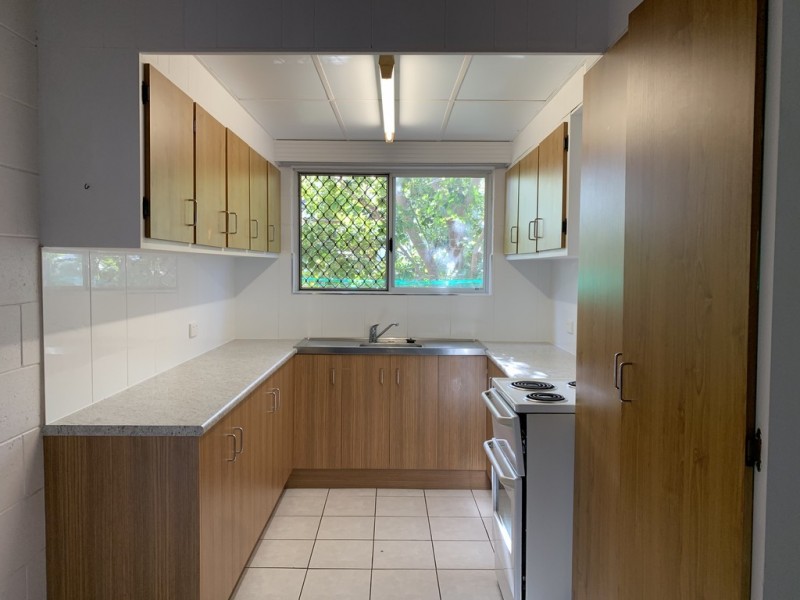 4/70 Cook Street, North Ward QLD 4810