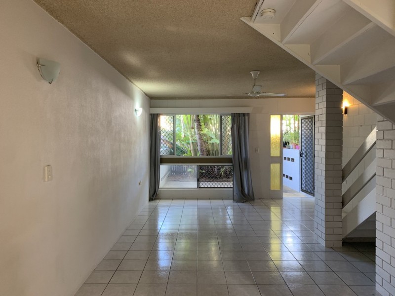 4/70 Cook Street, North Ward QLD 4810