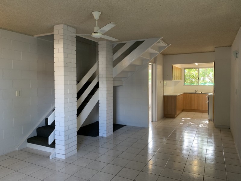 4/70 Cook Street, North Ward QLD 4810