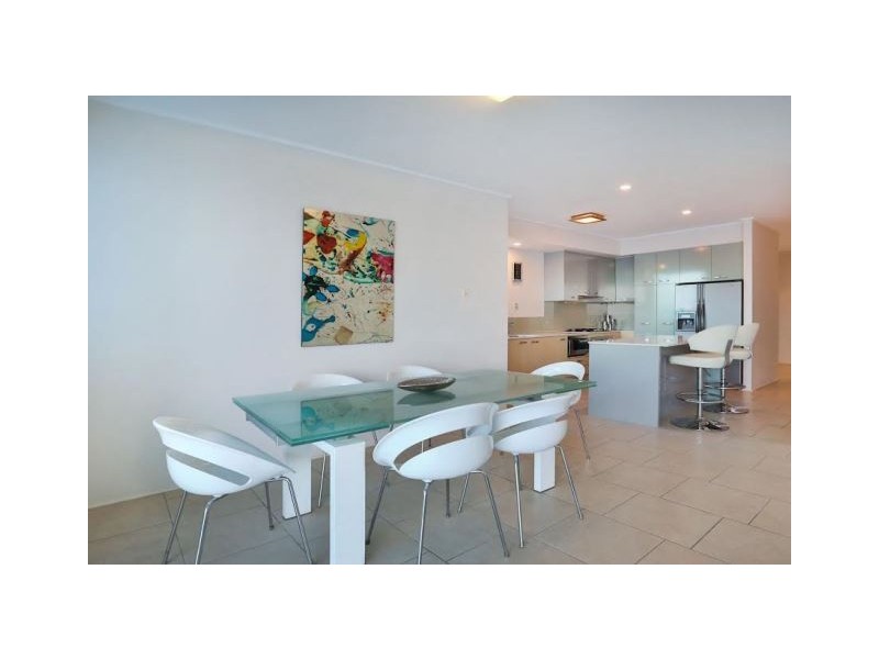 110/72-74 The Strand, North Ward QLD 4810