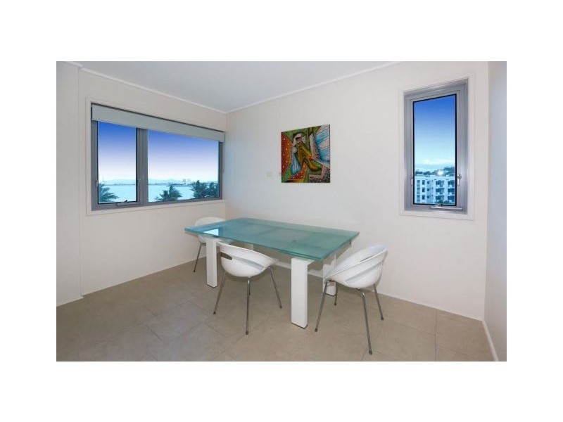 110/72-74 The Strand, North Ward QLD 4810