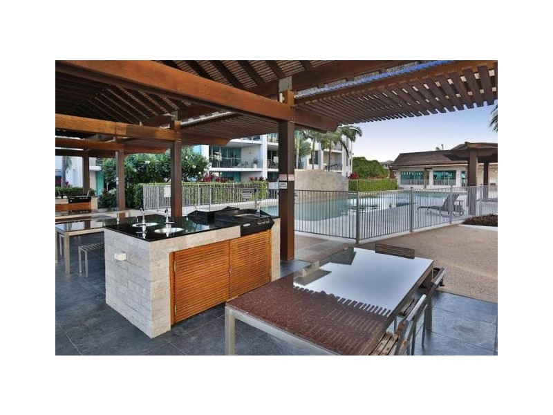 110/72-74 The Strand, North Ward QLD 4810