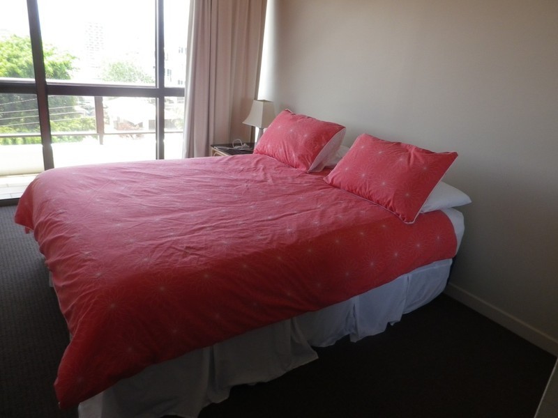 33/7 Hale Street, North Ward QLD 4810