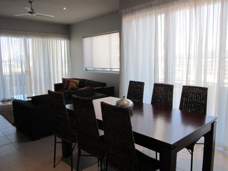 122 Walker Street, Townsville City QLD 4810