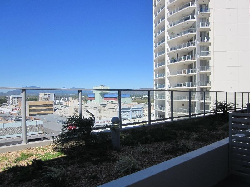 122 Walker Street, Townsville City QLD 4810