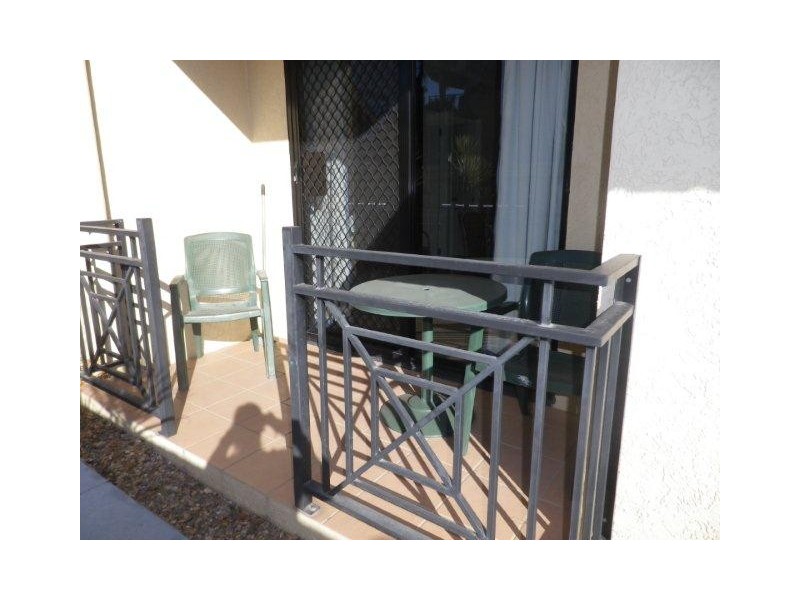 4/48 Mitchell St, North Ward QLD 4810