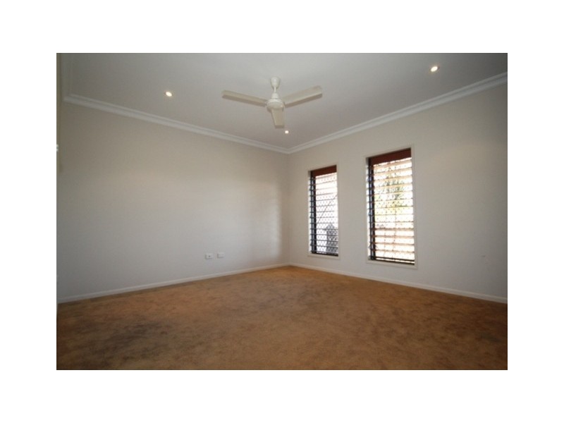 27 Goicoechea Drive, Bushland Beach QLD 4818