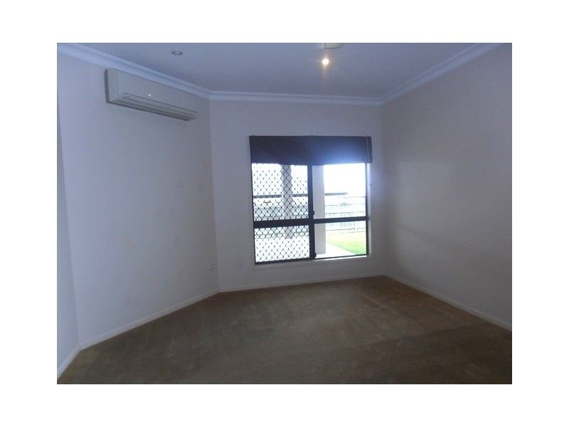 27 Goicoechea Drive, Bushland Beach QLD 4818