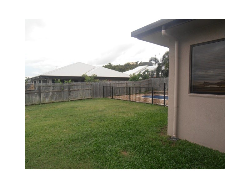 27 Goicoechea Drive, Bushland Beach QLD 4818