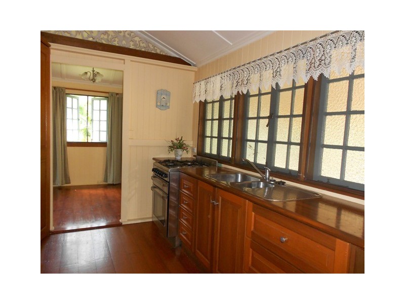 46 Warburton Street, North Ward QLD 4810