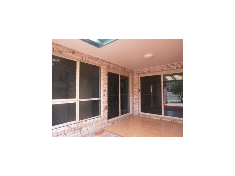 4/17 Canterbury Road, Kirwan QLD 4817