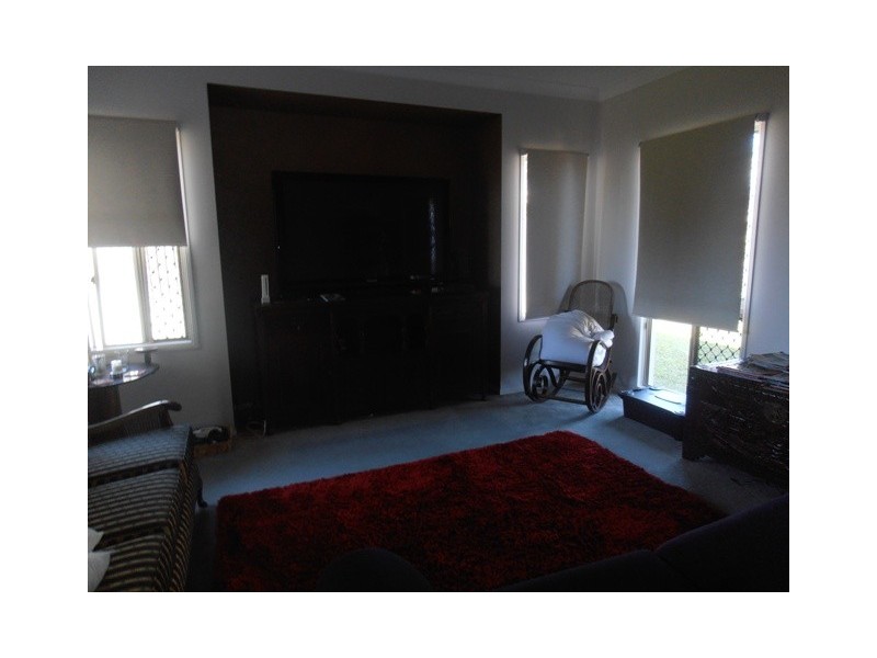 11 Shutehaven Circuit, Bushland Beach QLD 4818