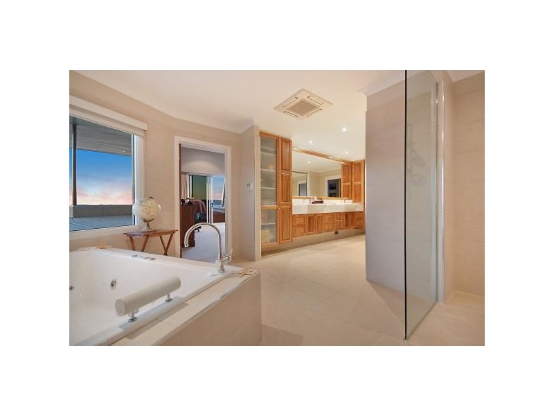 Castle Hill QLD 4810