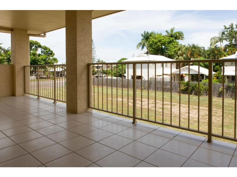 105/90 First Av, Railway Estate QLD 4810