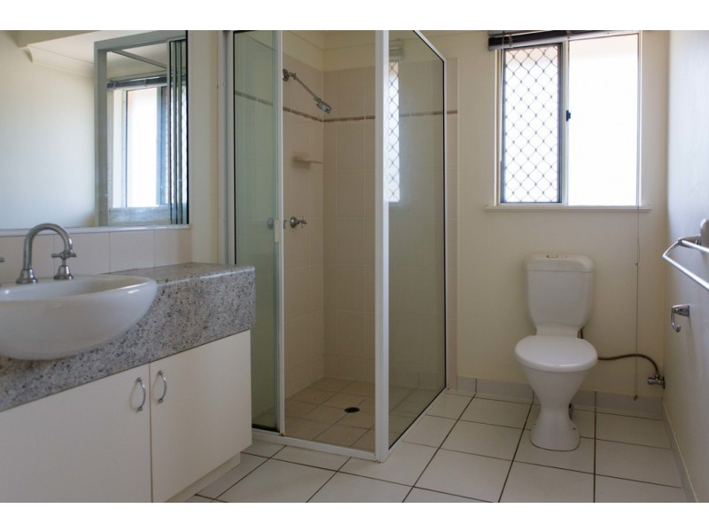 105/90 First Av, Railway Estate QLD 4810