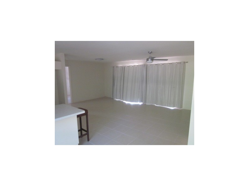 23 Mandalay Avenue  Nelly Bay, Magnetic Island QLD 4819