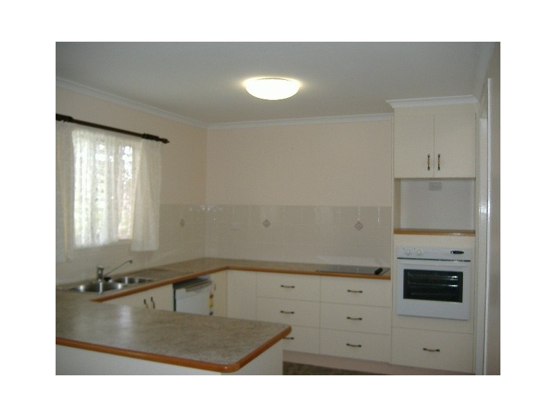 32 Tam O’Shanter Drive, Kirwan QLD 4817