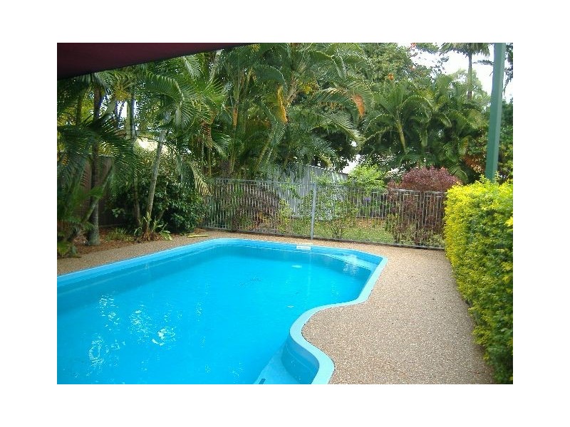 32 Tam O’Shanter Drive, Kirwan QLD 4817