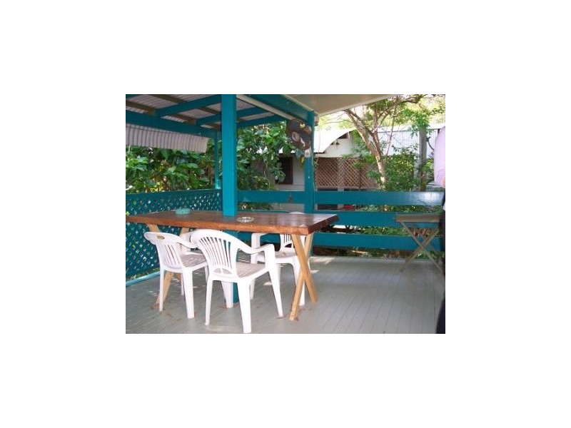 5 Mirimar Crescent  Arcadia, Magnetic Island QLD 4819