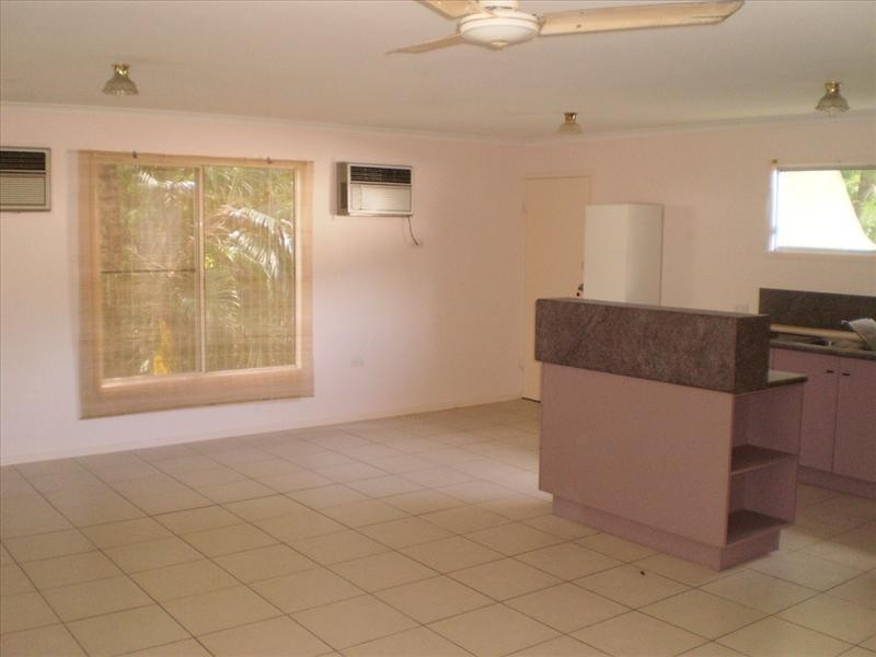 5 Mirimar Crescent  Arcadia, Magnetic Island QLD 4819