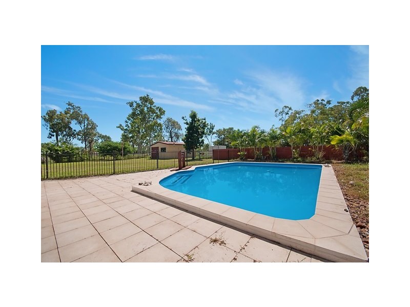 11 McKinnon Road, Black River QLD 4818