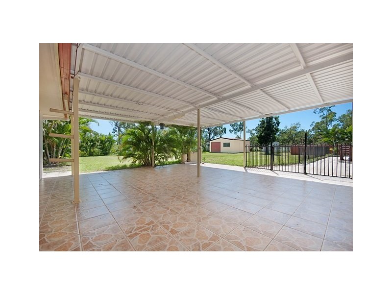 11 McKinnon Road, Black River QLD 4818