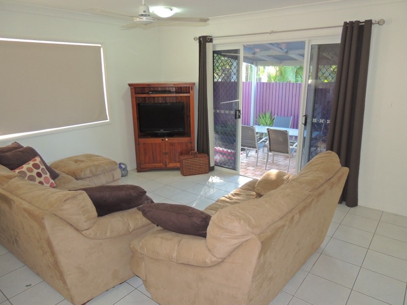 4/61 Lindsay Street, Rosslea QLD 4812