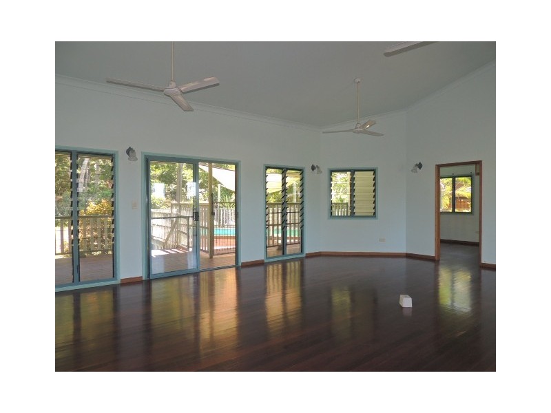 43 Compass Crescent NELLY BAY, Magnetic Island QLD 4819