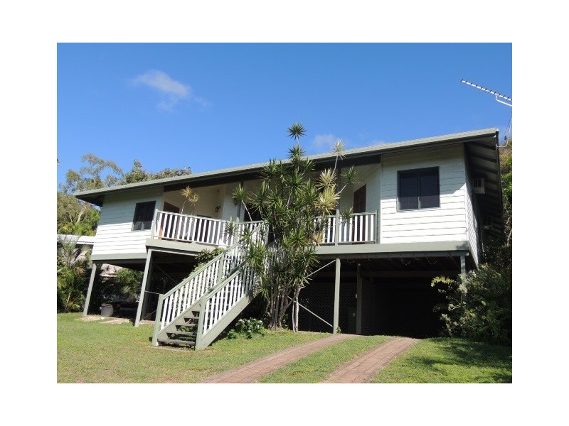 43 Compass Crescent NELLY BAY, Magnetic Island QLD 4819