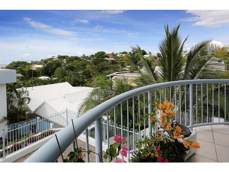 7/316-318 Stanley Street, North Ward QLD 4810