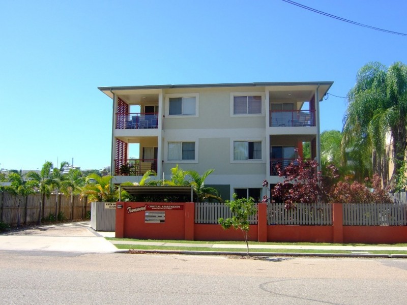8/48 McIlwraith Street, South Townsville QLD 4810