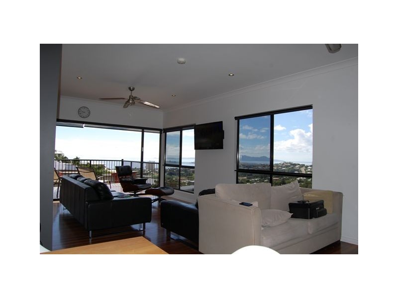 95 Yarrawonga Drive, Castle Hill QLD 4810