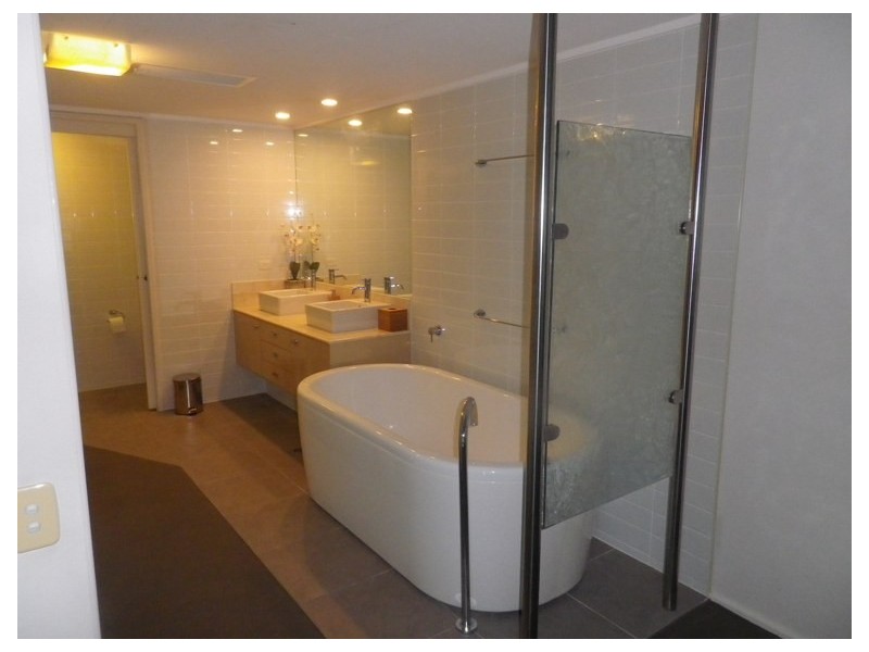 316/72-74 The Strand, North Ward QLD 4810