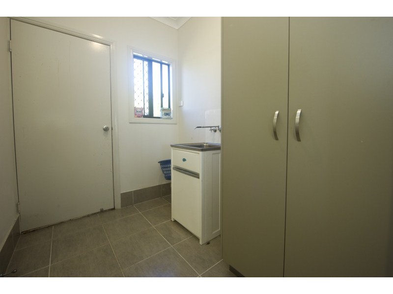 100 Gifford Street HORSESHOE BAY, Magnetic Island QLD 4819