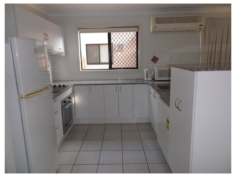 10/53-55 Kings Road, Pimlico QLD 4812