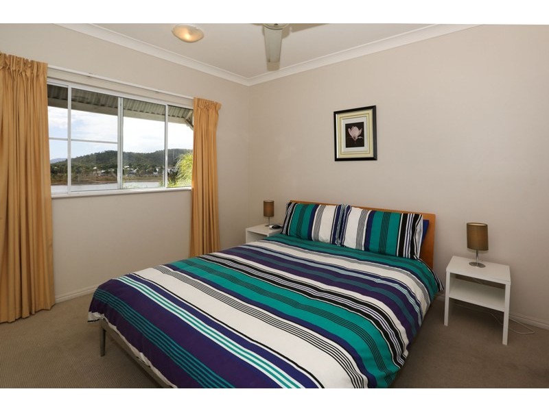 17/18-22 Martinez Avenue, West End QLD 4810