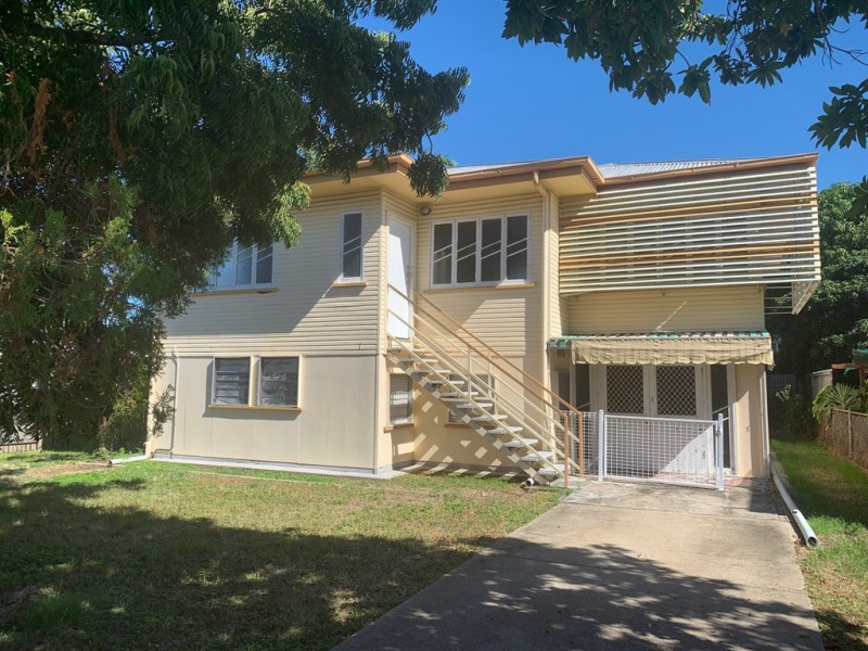 7 BURNS STREET, Gulliver QLD 4812