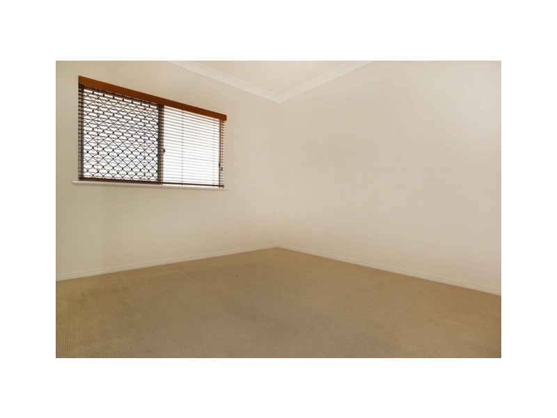 12/18-22 Martinez Avenue, West End QLD 4810