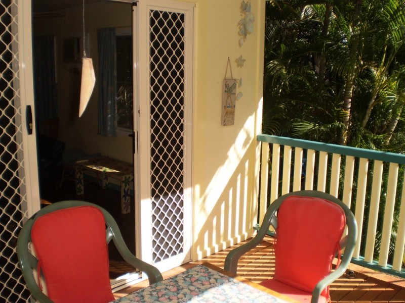 14 McCabe Crescent ARCADIA, Magnetic Island QLD 4819