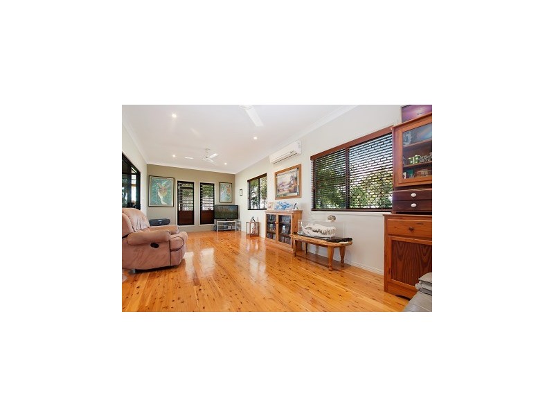 49 Augusta Drive, Balgal Beach QLD 4816
