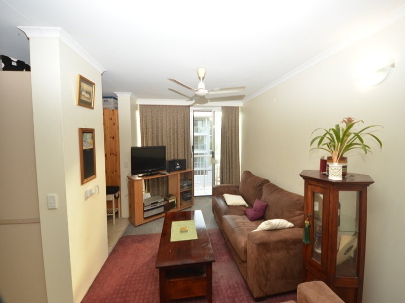 11/6 Hale Street, Townsville City QLD 4810