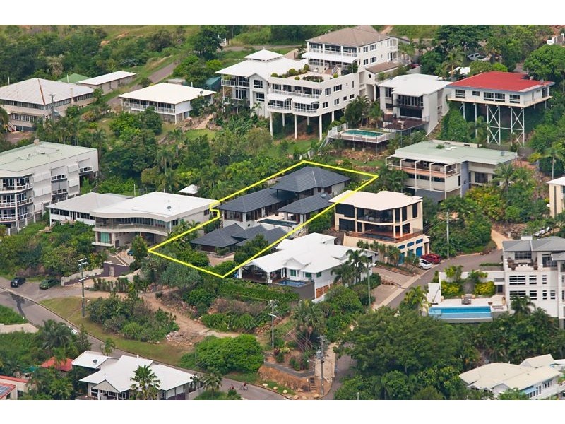 10 Stanton Terrace, Townsville City QLD 4810