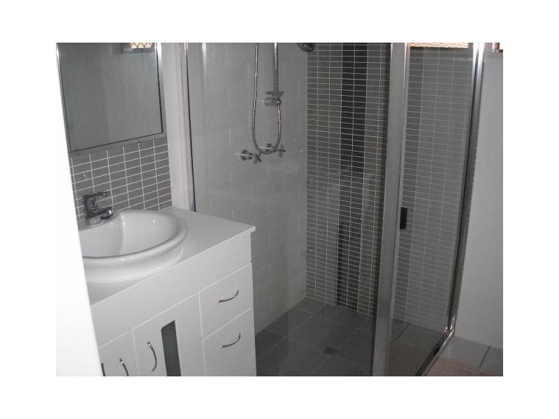 2/39 Elizabeth Street, Aitkenvale QLD 4814