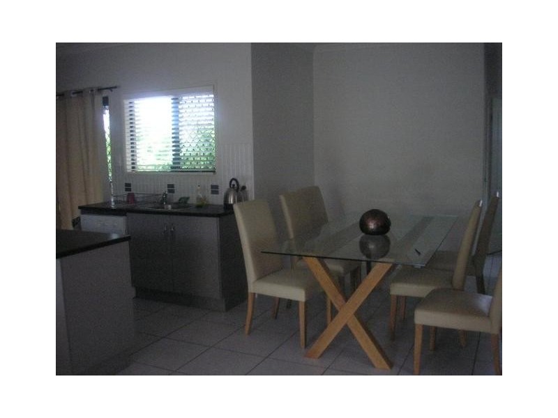 2/39 Elizabeth Street, Aitkenvale QLD 4814