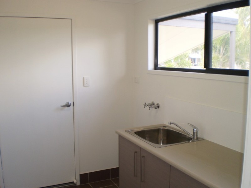 9 Sandals Boulevard HORSESHOE BAY, Magnetic Island QLD 4819